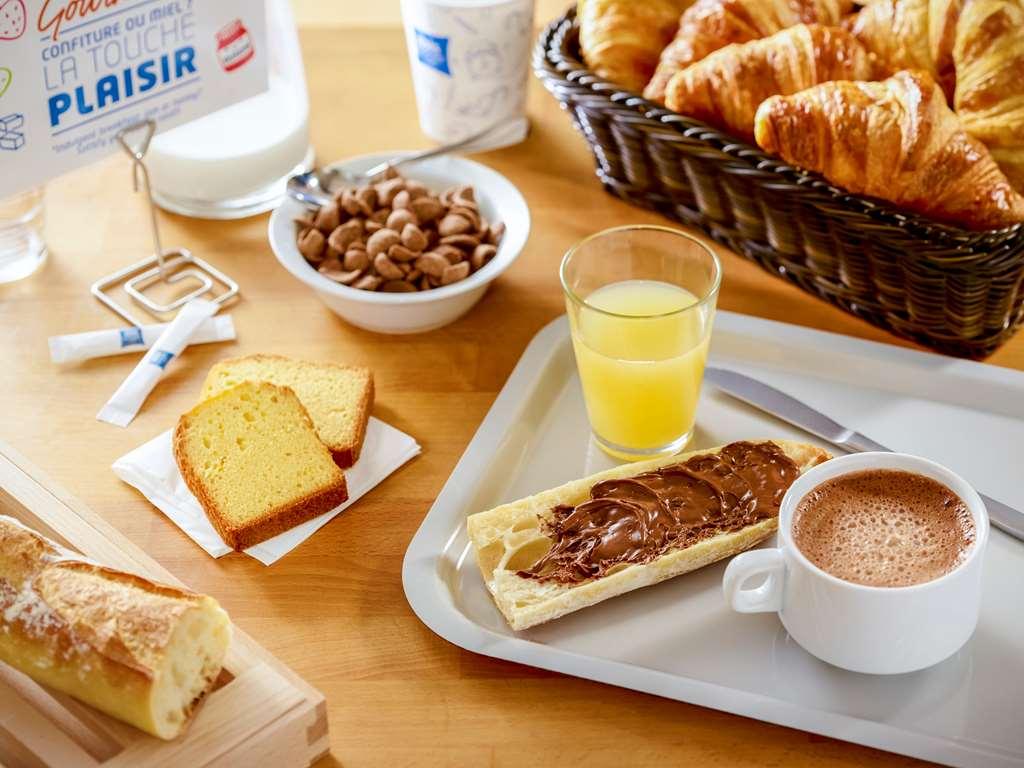 Ibis Budget Боллен Ресторан фото